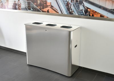 Elegance3 in einem Vorraum, Verwaltungsgebäude Langen