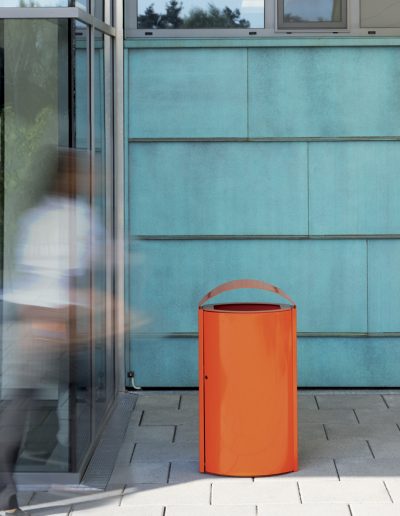 Capital Papierkorb mit Dach, Orange, Außen