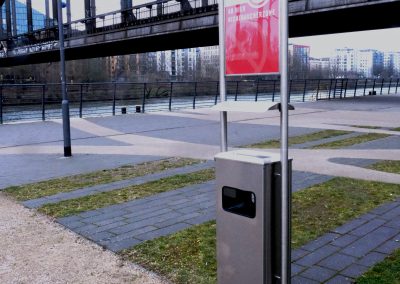 outdoor floor-standing ashtray / litter bin, made of stainless steel