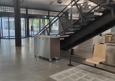 wheeled garbage can for public buildings